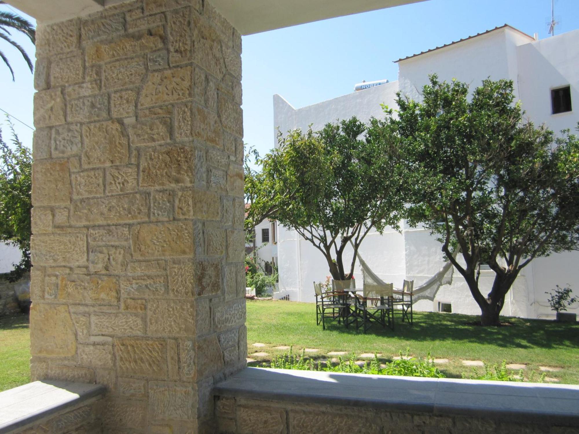 Scorpios Hotel & Suites Samos Town Exterior foto