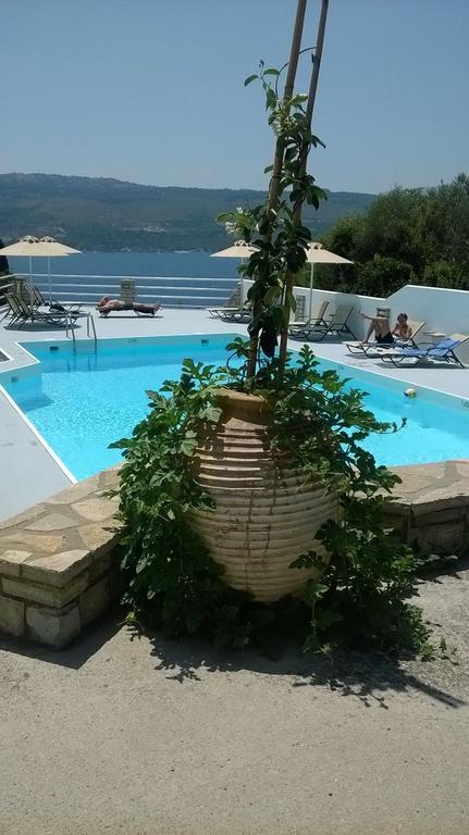 Scorpios Hotel & Suites Samos Town Exterior foto