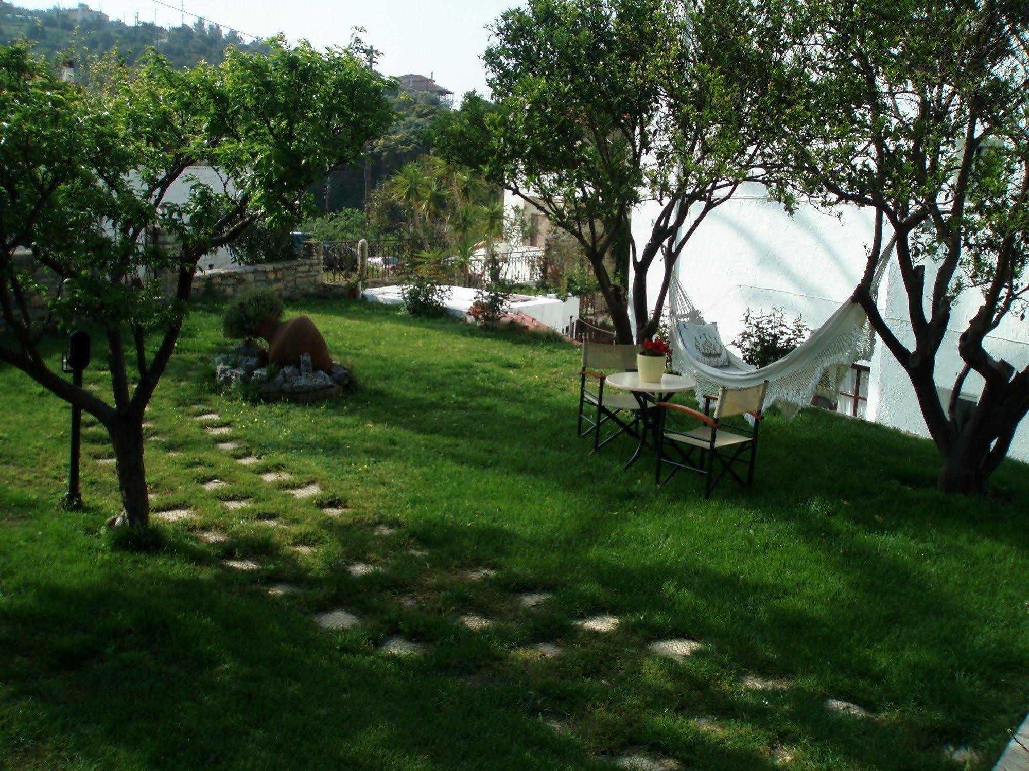 Scorpios Hotel & Suites Samos Town Exterior foto