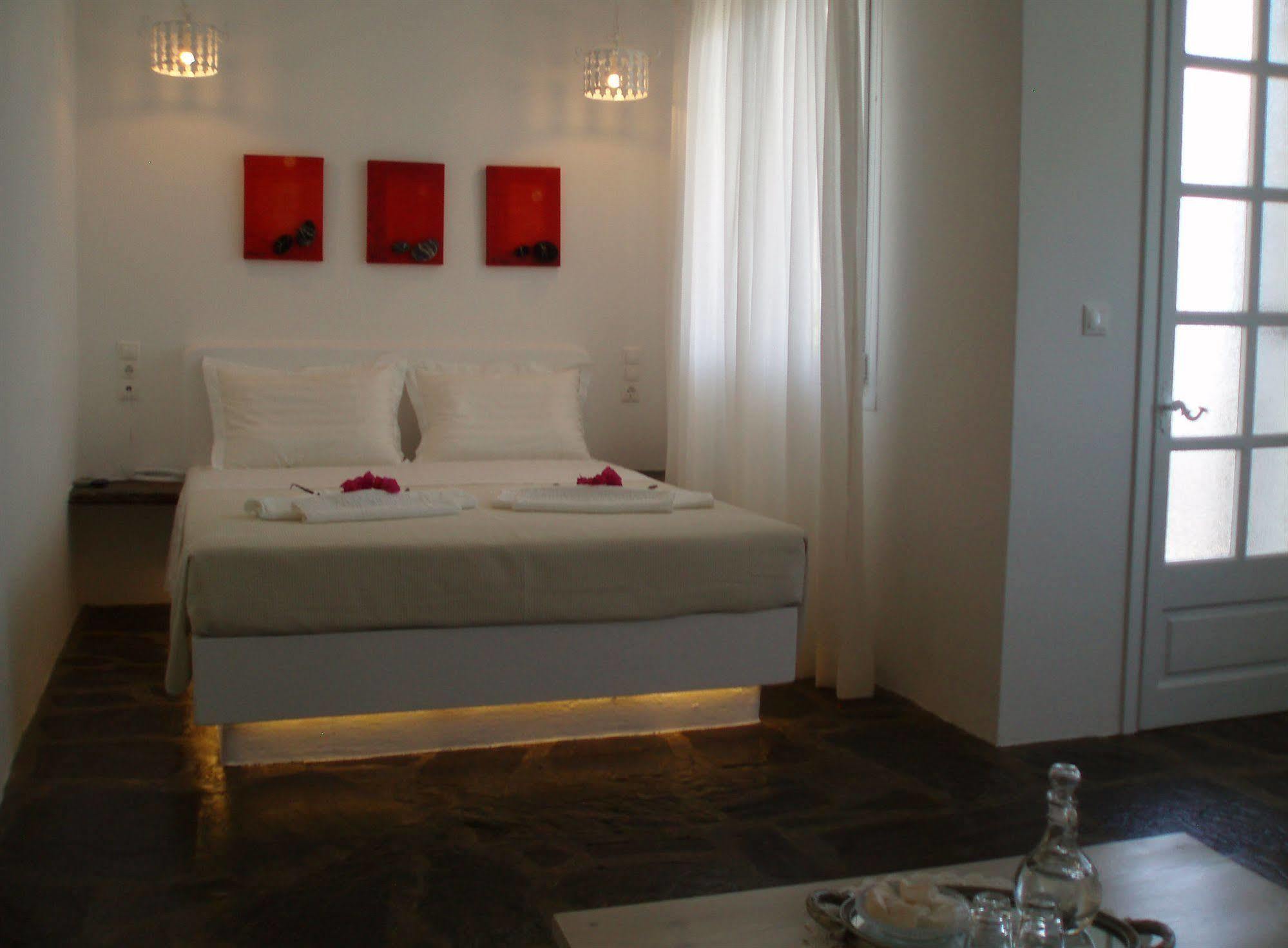 Scorpios Hotel & Suites Samos Town Exterior foto